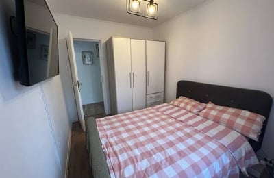 Аренда комфортной 3-комнатной квартиры с отдельной кухней, 55 м², район Инел 2, Констанца, Румыния